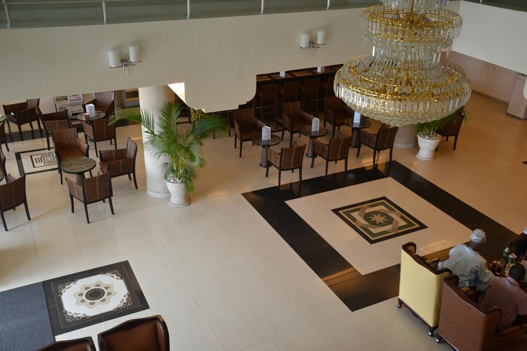 Nobila Airport Hotel Cotonou Bagian luar foto